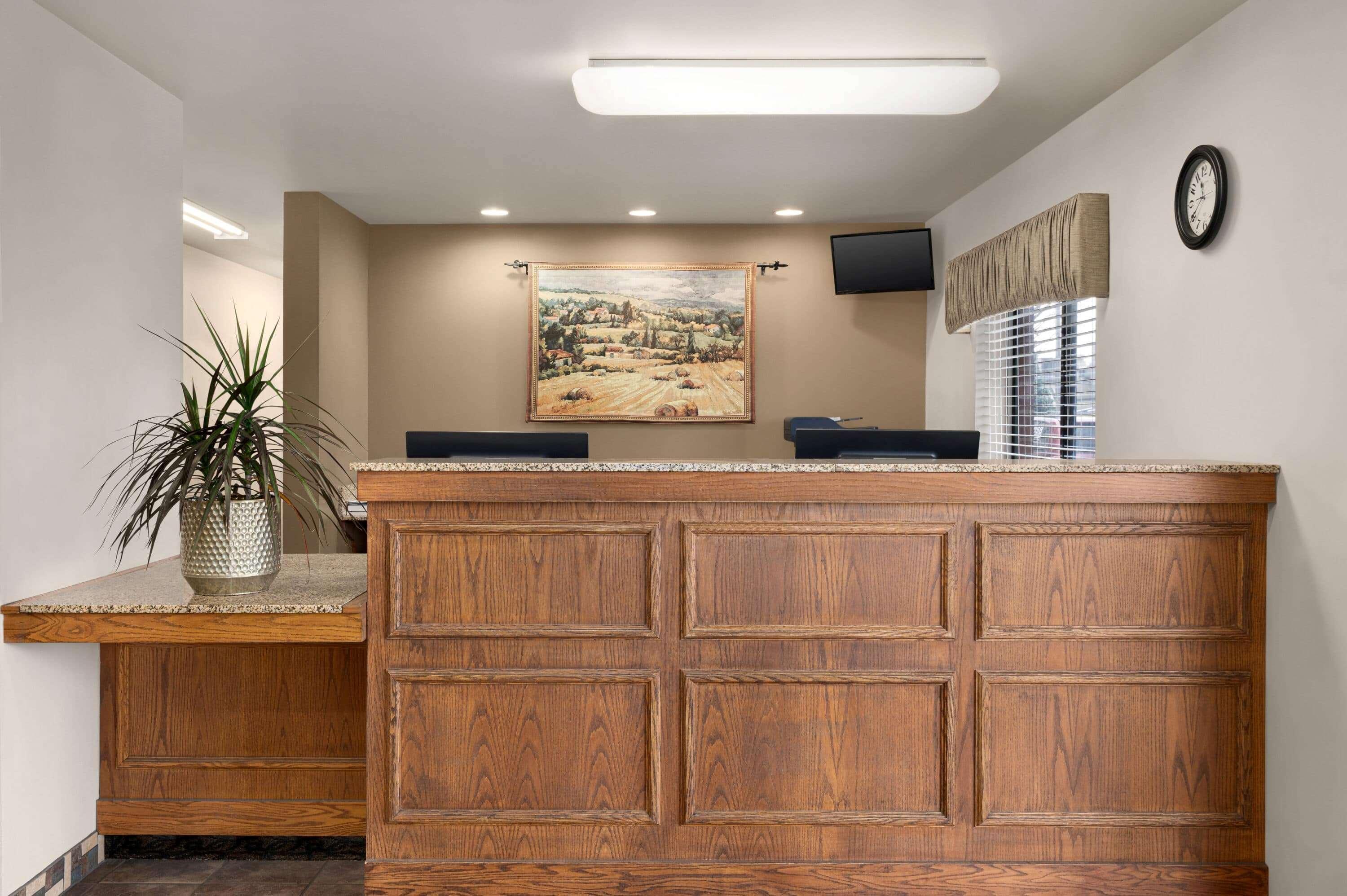 Baymont By Wyndham Buffalo Exterior photo