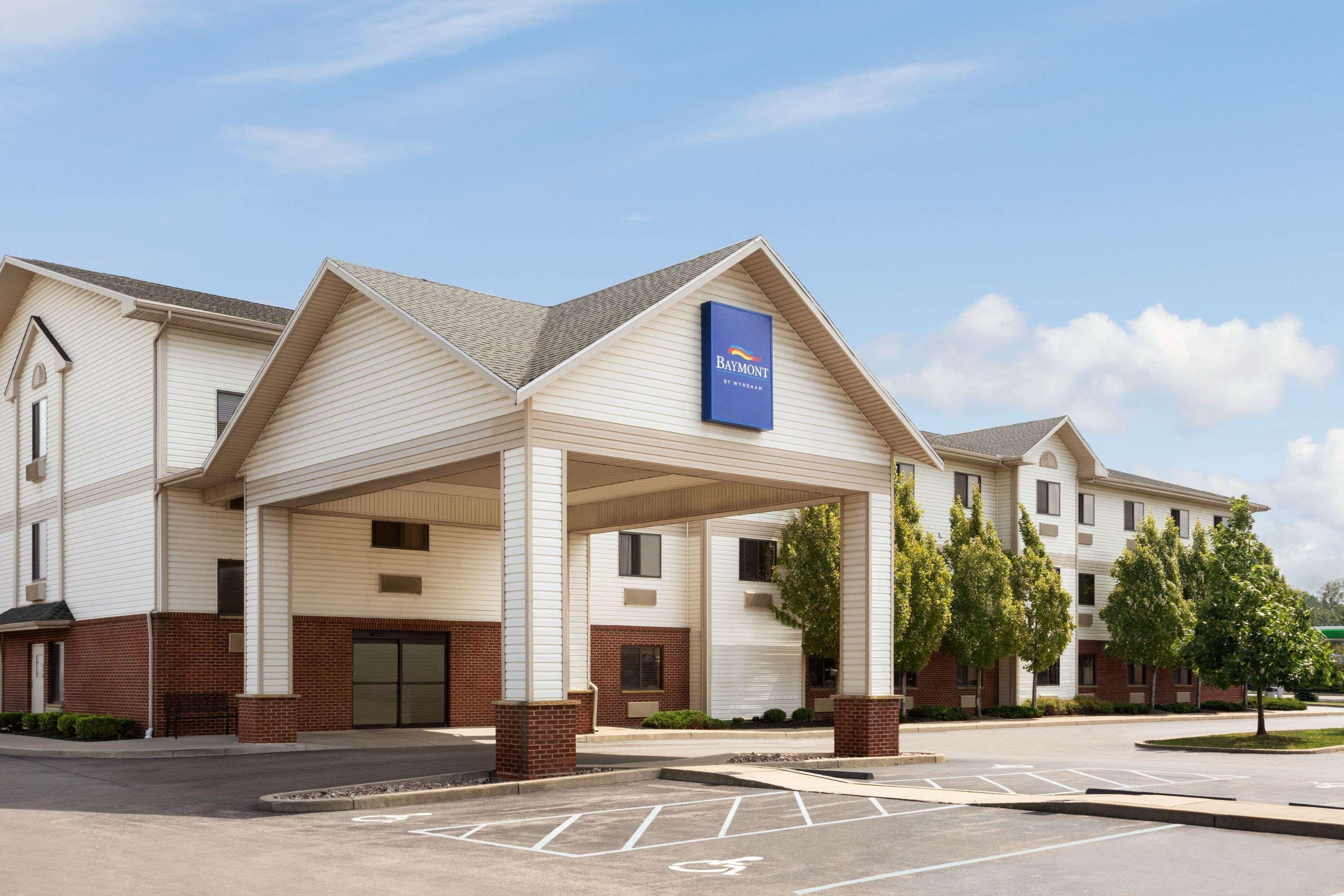 Baymont By Wyndham Buffalo Exterior photo